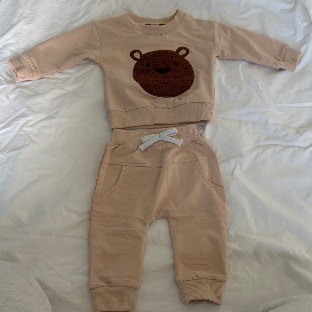 Kids Neutral Beige Bear Sweatshirt & Jogger Set